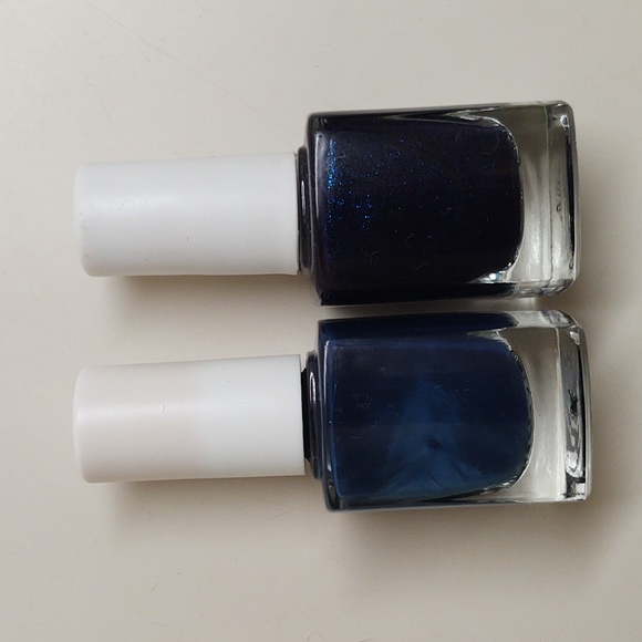 Color Club x 2 - Picture 4 of 5